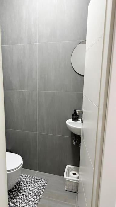 New Modern Accommodation In City Metković Exterior foto